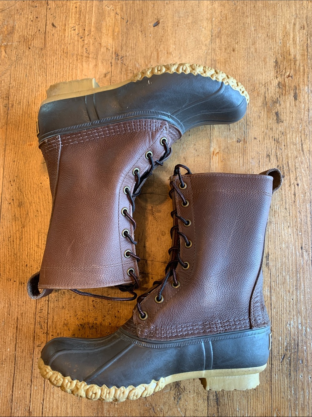 L.L. Bean Maine Hunting Two-Tone Tan and Dark Brown Boot Sole - Picture 3 of 16